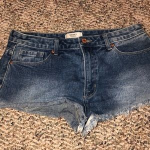 Jean shorts size 28 worn twice